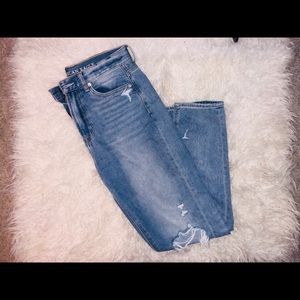 NWOT AE Mom Jeans